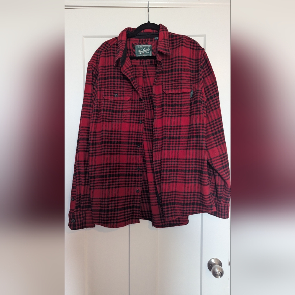 Woolrich Red and Black Plaid Flannel | Men's Size XL | 100% Cotton